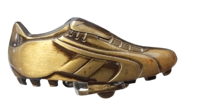 Abridor de garrafa Chuteira - Ouro Velho